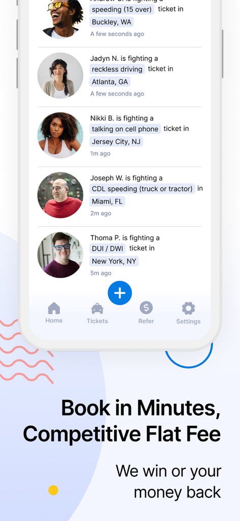 Off The Record 모바일 앱 화면, 미국 전역의 다양한 교통 딱지를 해결하는 사용자 피드 표시