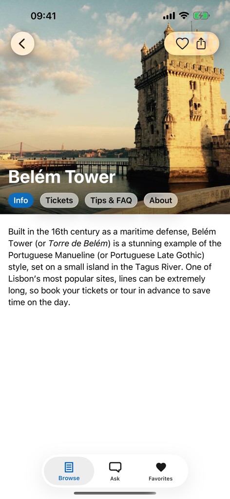 Pantalla de la aplicación móvil que muestra información histórica y opciones de reserva para la Torre de Belém en Lisboa