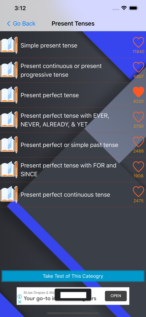 English Grammar in Use & Test - 英語文法アプリの中級画面。現在形レッスンのリストとテストボタンが表示されます。