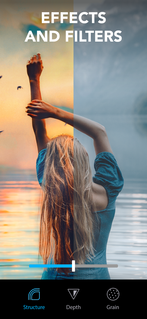 Ein Split-Screen, der einen Vorher-Nachher-Vergleich einer Frau am Wasser mit einem warmen Sonnenuntergangsfilter zeigt, der mit der Lightleap-App angewendet wurde