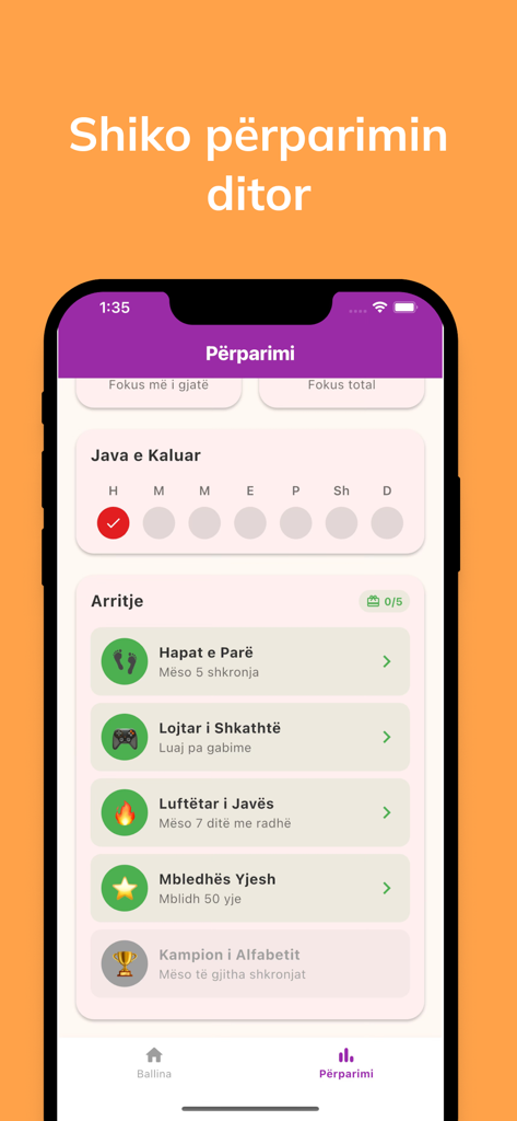 Fjala - Mëso Duke Luajtur - Pantalla de la aplicación educativa que muestra el progreso de aprendizaje y los logros para niños que aprenden albanés