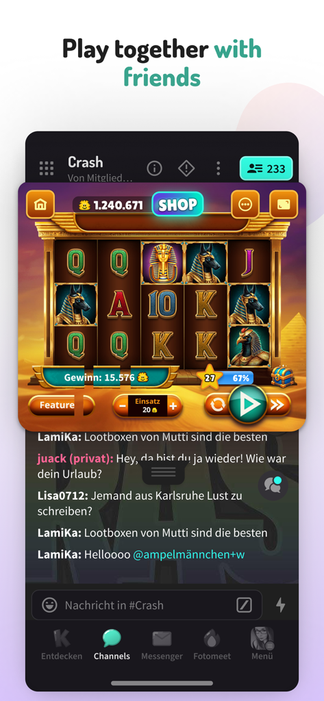 Knuddels App Screenshot zeigt ein integriertes ägyptisches Slot-Spiel und einen sozialen Chatraum