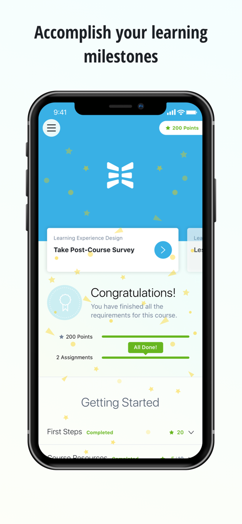 Interfaz de la aplicación NovoEd que muestra un mensaje de finalización del curso con barras de progreso y puntos ganados.