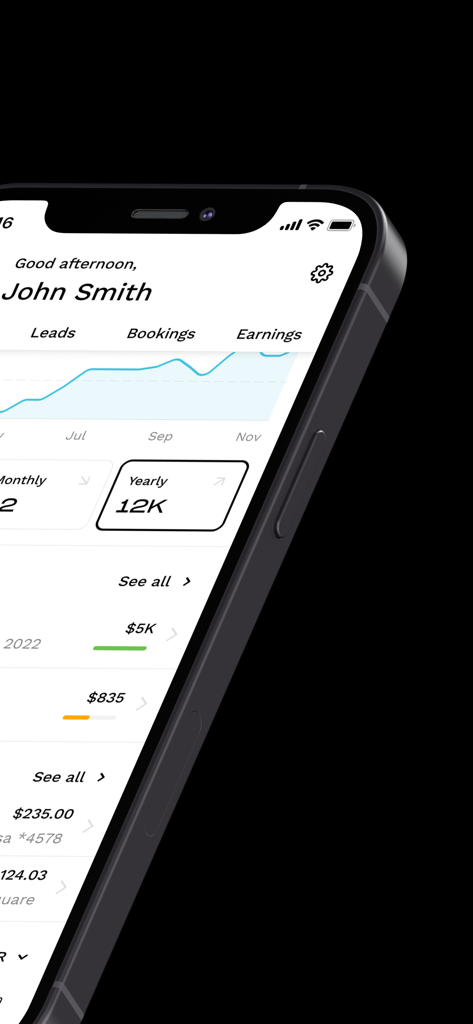 Bloom - The Invoice & CRM App - Panel de la aplicación Bloom CRM que muestra los ingresos, clientes potenciales y reservas de proyectos en un teléfono inteligente