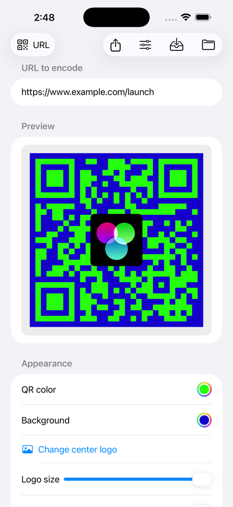 Quicker QR Code Generator - Quicker QRコードジェネレーターのインターフェース。QRコードの色をカスタマイズし、中央にロゴを追加するオプションが表示されています。