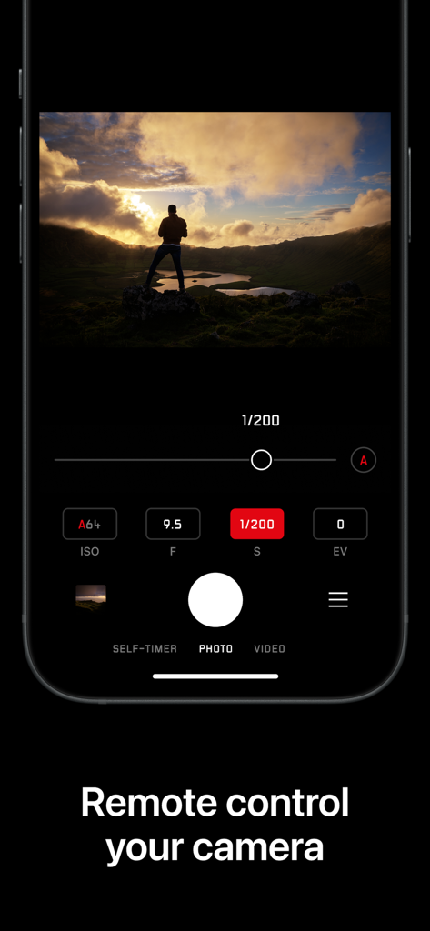 Leica FOTOS app interface showing remote camera control with manual settings for ISO aperture and shutter speed