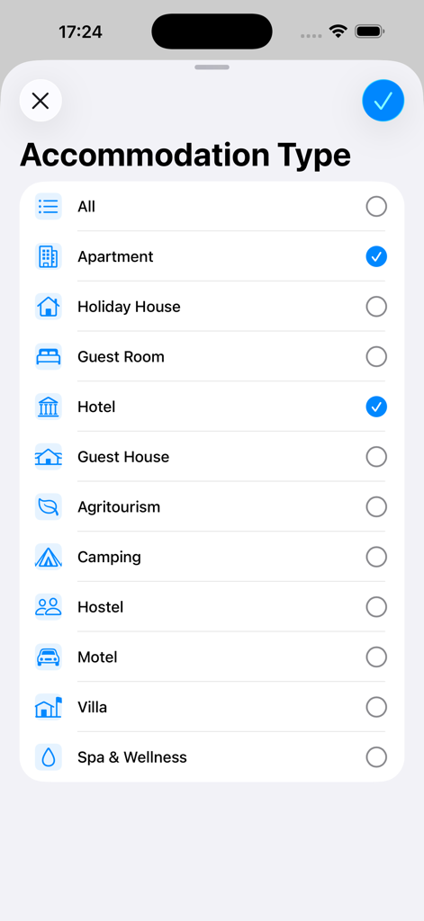 아파트, 호텔, 농촌 관광과 같은 폴란드의 숙박 유형 목록을 보여주는 모바일 앱 화면으로 선택 가능합니다.