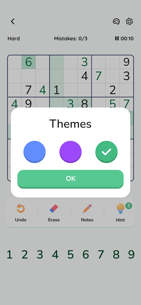 Sudoku: Classic Sudoku Puzzle⋆ - A Sudoku game screen with a pop-up menu for choosing different color themes like blue purple and green