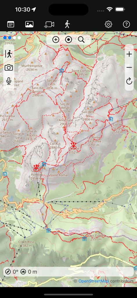 OSM Maps - Topographic mountain map with hiking trails and navigation icons in the OSM Maps app