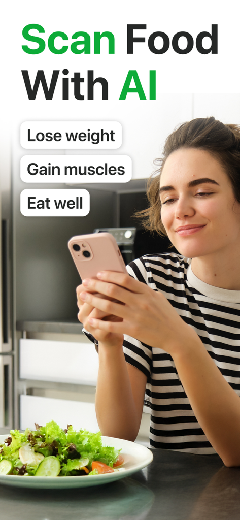 AI Nutrition Coach - Nutrizor - Una mujer usando la aplicación Nutrizor para escanear una ensalada con su teléfono para el seguimiento de calorías y macros impulsado por IA.