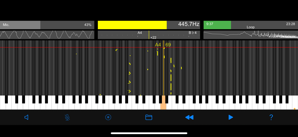 Vocal Analyzer Z - Real-time pitch roll graph and frequency analysis in the Vocal Analyzer Z app interface