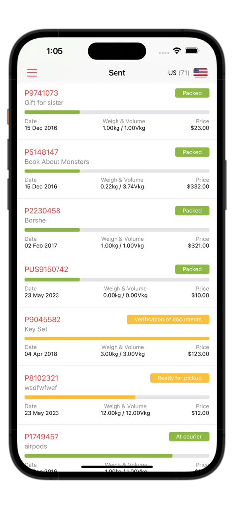 A list of sent parcels in the BayShop app showing shipping status, tracking ID, and delivery progress.