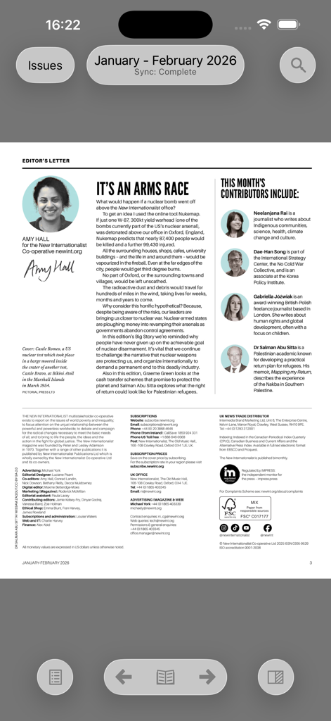 New Internationalist & Archive - Eine digitale Ansicht der Seite mit dem Leitartikel von New Internationalist, die Artikel und Beiträge zur globalen sozialen Gerechtigkeit zeigt.