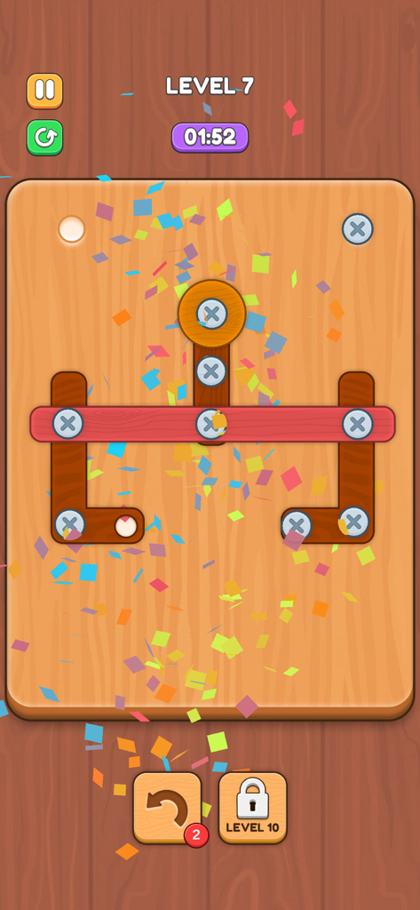 Screenshot di gioco di un puzzle logico con assi di legno fissate da viti e bulloni.