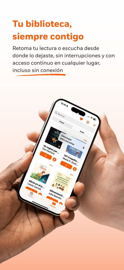 Penguinlibros - Smartphone showing the Penguinlibros app library with ebook and audiobook options in Spanish
