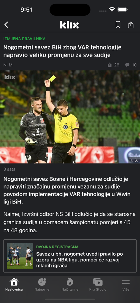 Artículo de noticias deportivas en la aplicación Klix.ba con un árbitro de fútbol.