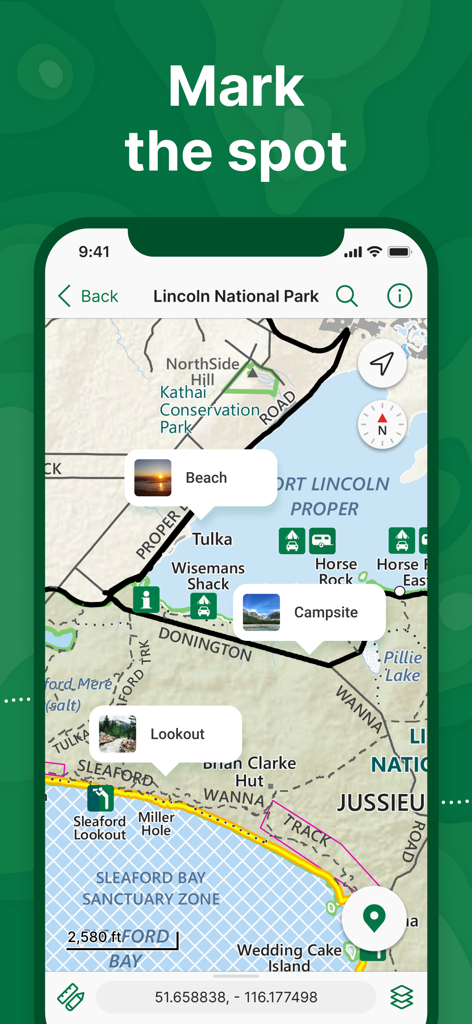 Avenza Maps: Offline Mapping - Interface d'Avenza Maps affichant une carte topographique du parc national de Lincoln avec des marqueurs indiquant les emplacements de camping sur la plage et les points de vue.
