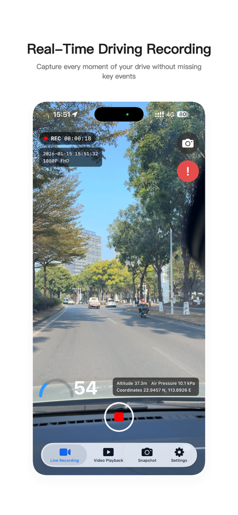 LüTuJi - Dash Cam & Video Rec - LüTuJi Dashcam-App-Aufnahmeoberfläche, die Echtzeit-Straßenaufnahmen mit GPS-Geschwindigkeits- und Standortüberlagerungen zeigt.