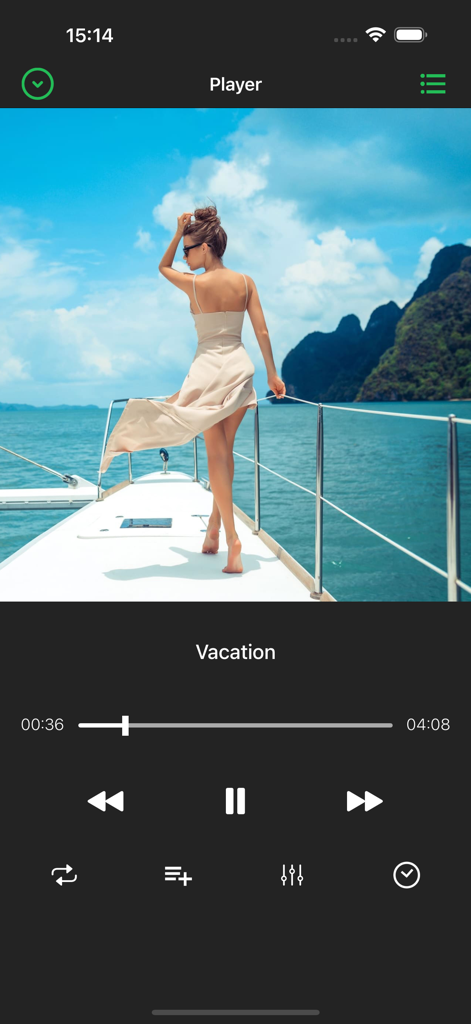 Interface de l'application mobile Cloud Music Player affichant une chanson appelée Vacation avec des commandes de lecture hors ligne et la pochette de l'album