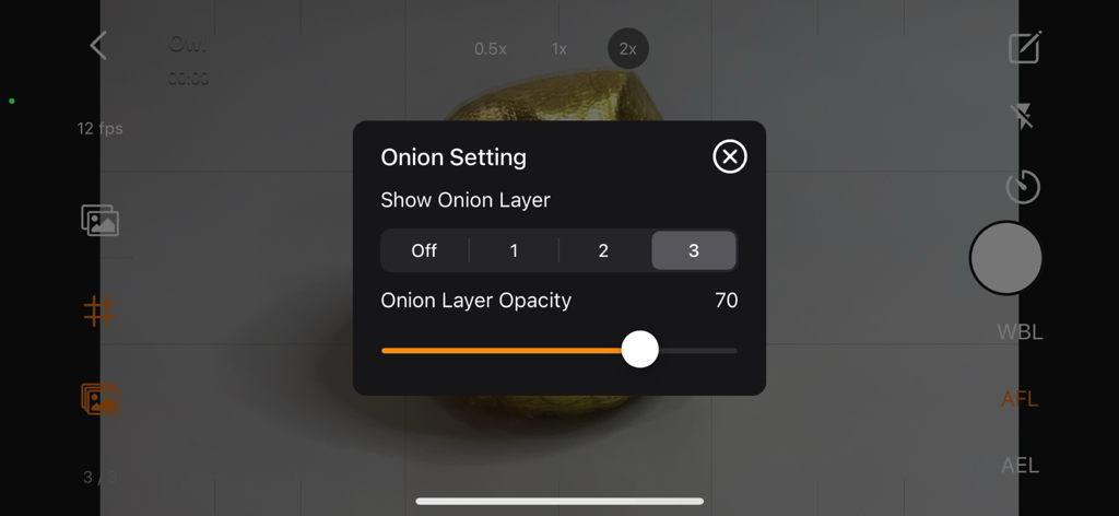 Interface showing onion skinning settings and opacity controls in the Stop Motion Plus app
