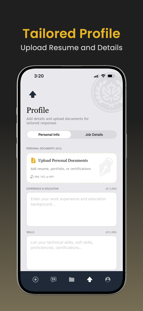 Captura de pantalla de la configuración de perfil personalizada en la aplicación Interview Pilot donde los usuarios pueden subir currículums y agregar detalles profesionales