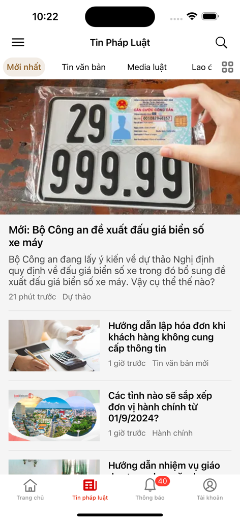 La sección de noticias legales de la aplicación Luat Viet Nam que presenta las últimas actualizaciones legislativas y artículos de noticias sobre decretos gubernamentales.