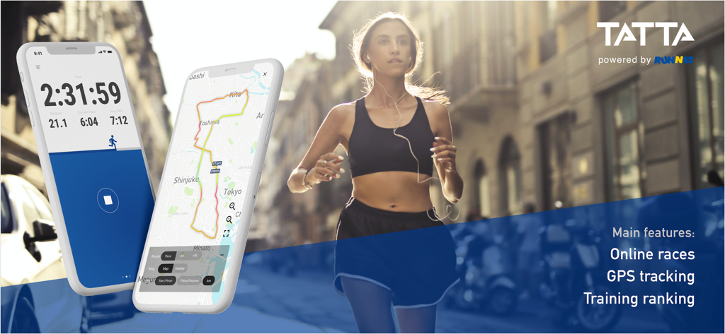 TATTAアプリのワークアウト時間とGPSマップトラッキングのスクリーンショットを背景に、街中を走る女性