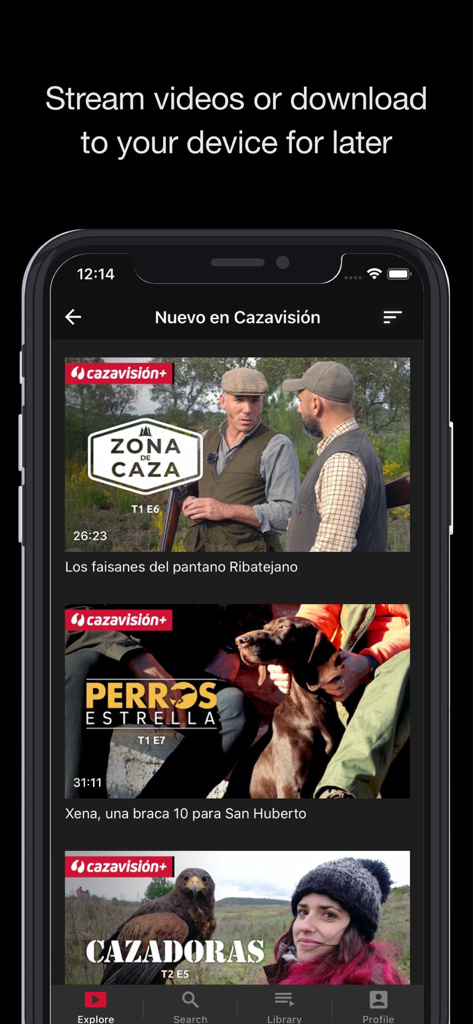 Interfaz de la app Cazavision plus mostrando una colección de videos de documentales de caza con opciones para transmitir o descargar.