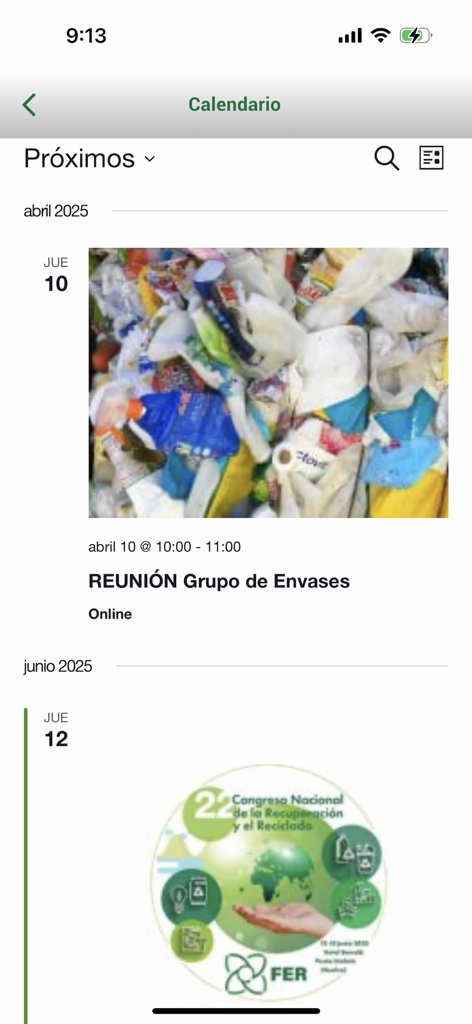 Vista de calendario de la app de FER que muestra próximos eventos y reuniones profesionales de reciclaje.