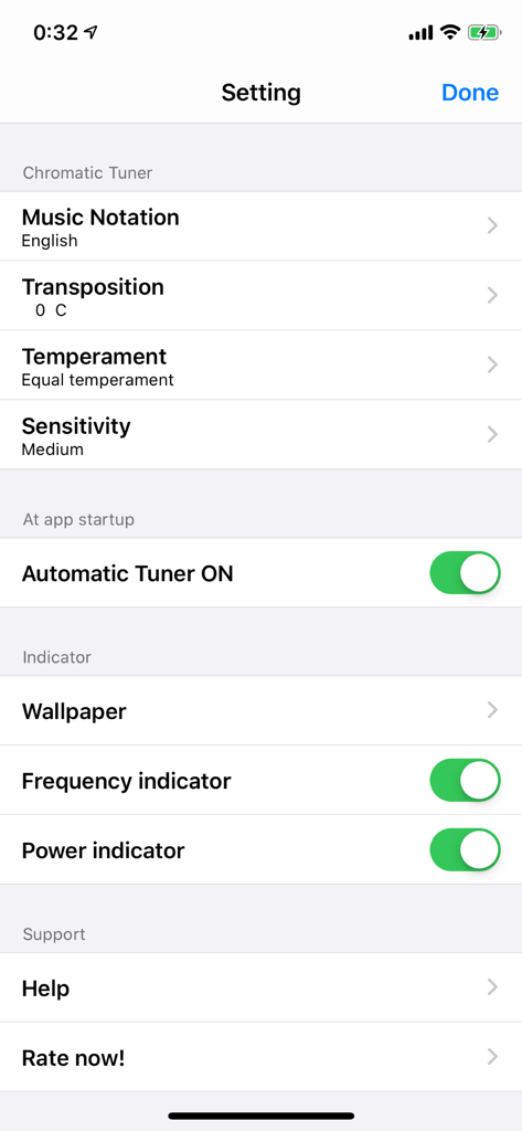 Tuner by Piascore - Menú de configuración de Tuner by Piascore que muestra opciones para la transposición de notación musical y el temperamento