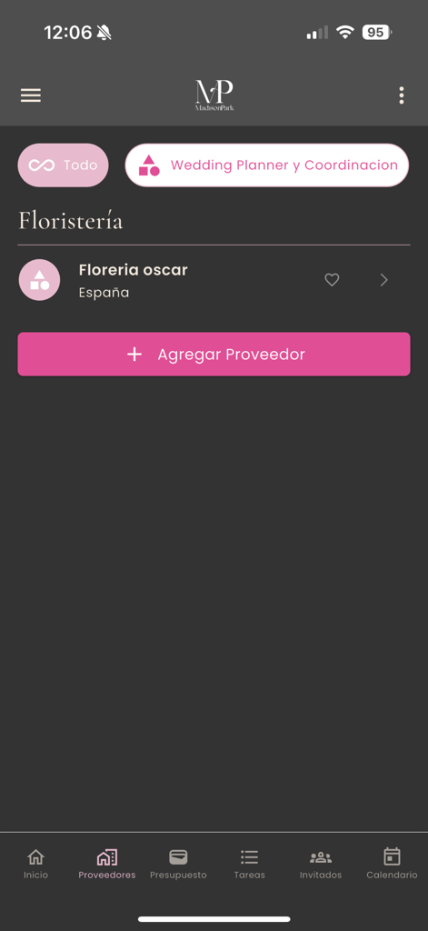 Madison Park - Interface do aplicativo móvel Madison Park mostrando uma lista de fornecedores de floristas de casamento e um botão para adicionar fornecedor.