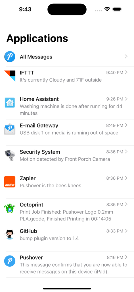 Pantalla que muestra múltiples notificaciones de aplicaciones en Pushover, incluidas alertas de Home Assistant y GitHub