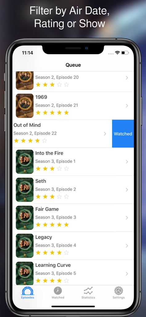 La aplicación Gate Guide muestra una lista de episodios de Stargate SG-1 con las calificaciones del usuario.