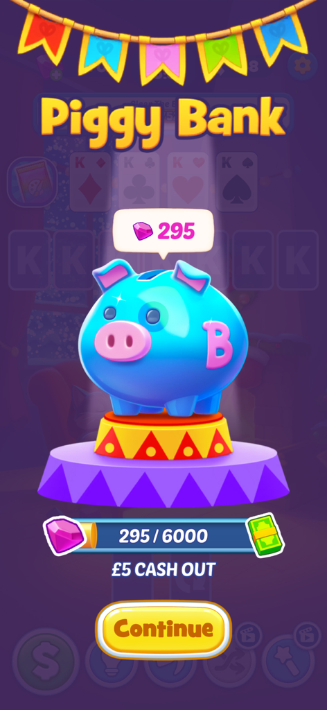 Win Money Solitaire - A blue piggy bank character in Win Money Solitaire showing progress towards a five pound cash out reward