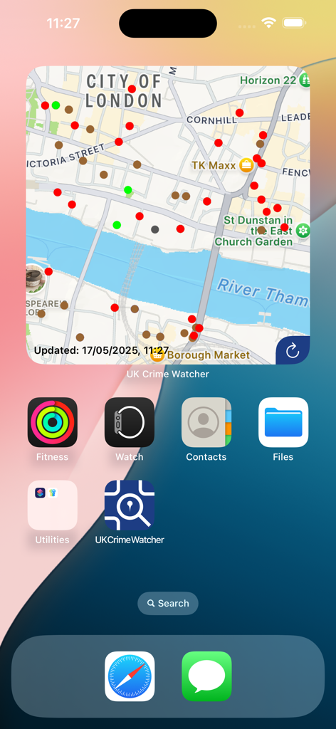 Crime Map Watch UK - Tela inicial do iPhone mostrando o widget UK Crime Watcher com um mapa de incidentes criminais em Londres