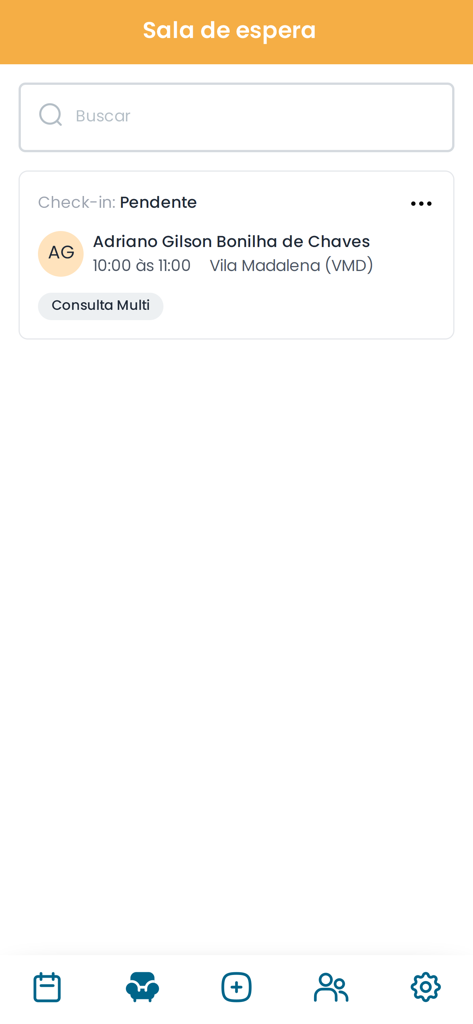 Livance - Tela da sala de espera do aplicativo Livance exibindo um paciente com status de check-in pendente
