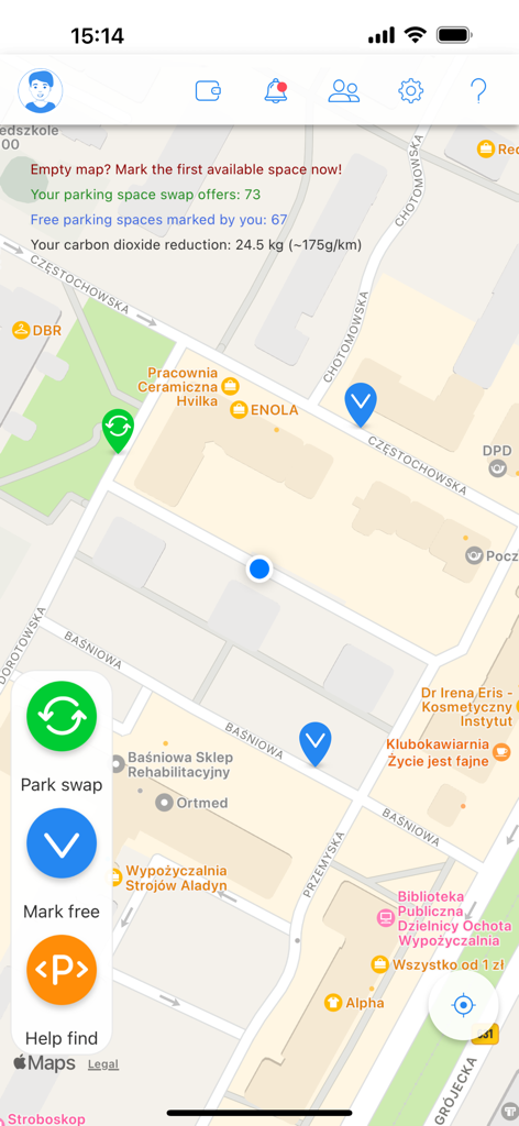 TiPark - TiParkアプリのインターフェース。空いている駐車スペースとユーザー統計が表示された市街地図を表示。