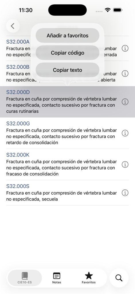 cie10-es - The cie10-es app interface showing a list of Spanish ICD-10 medical codes for fractures and a context menu with options to copy or favorite a code.