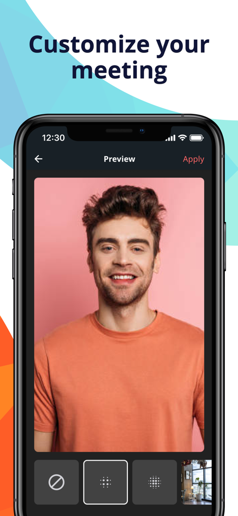 VROOM - VROOM 앱의 인터페이스로, 사용자가 회의 전에 비디오 배경을 맞춤 설정하는 모습이 표시됩니다.
