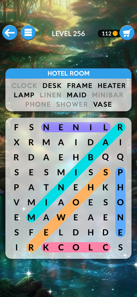 Wordscapes Search-Rätsel-Gameplay mit einem Hotelzimmer-Thema und einem malerischen Waldhintergrund