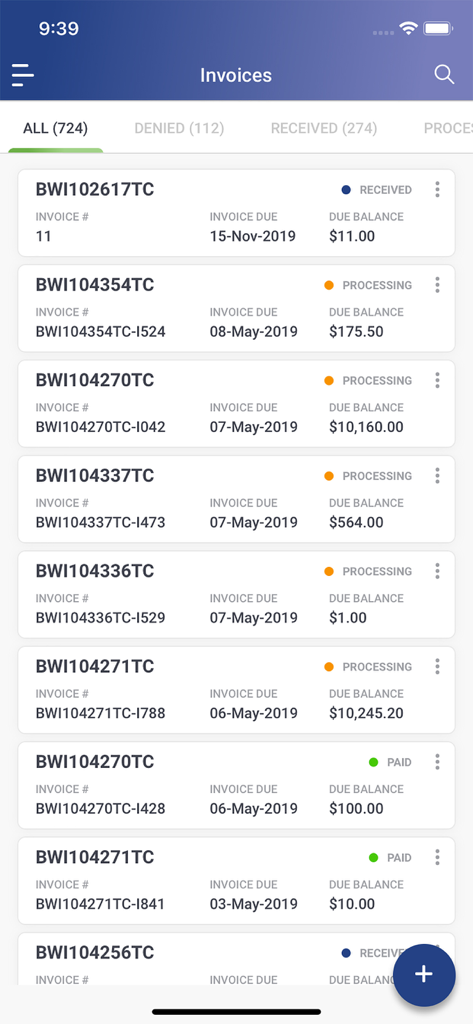 TradeCafe App-Bildschirm, der eine Liste von Rechnungen für Proteinrohstoffgeschäfte mit Statusaktualisierungen und fälligen Salden anzeigt