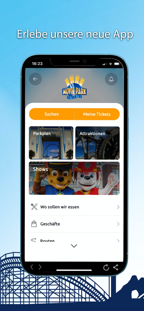 Movie Park Germany - Smartphone che mostra la dashboard dell'app Movie Park Germany con sezioni per la mappa del parco, i biglietti e gli spettacoli.