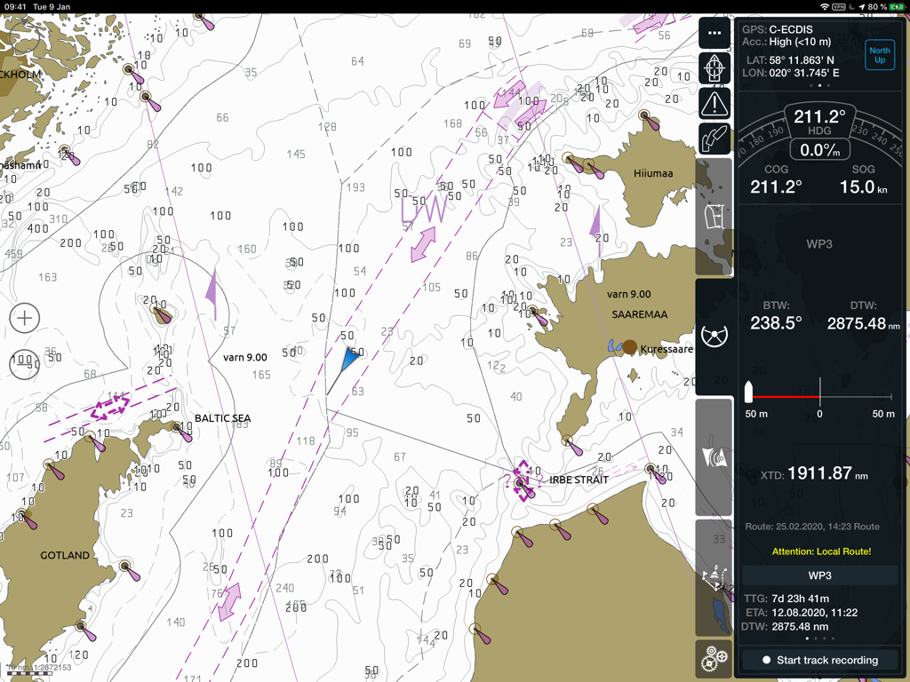 Carte nautique professionnelle et tableau de bord de navigation maritime sur l'application iPad Wärtsilä BridgeMate.