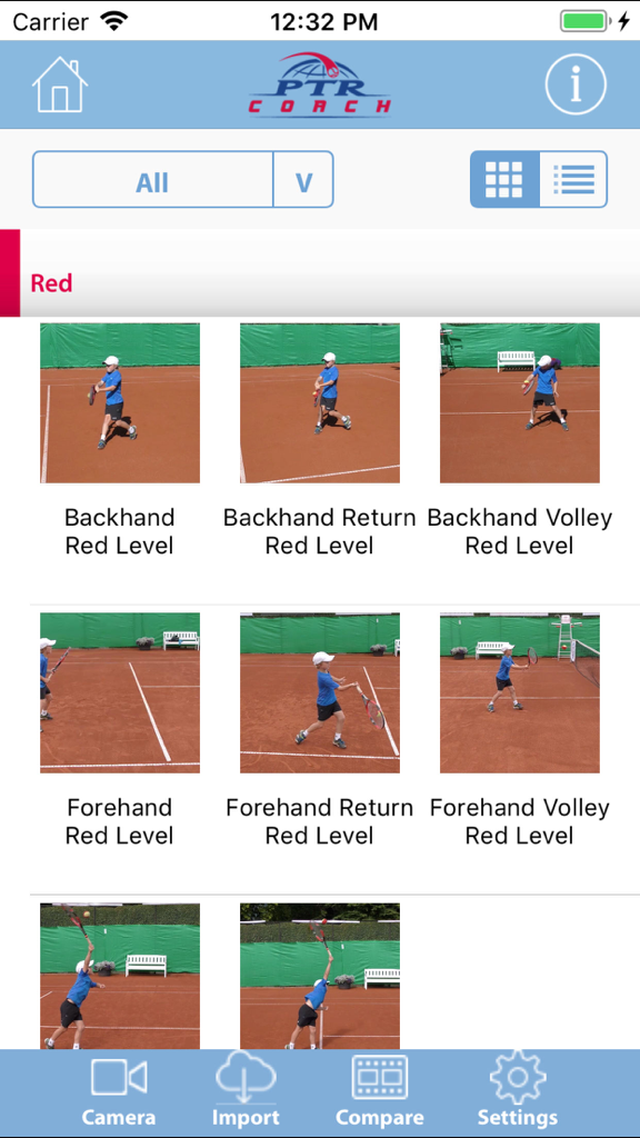 Interfaz de la aplicación PTR Coach Plus mostrando una biblioteca de videos de técnica de tenis para varios golpes