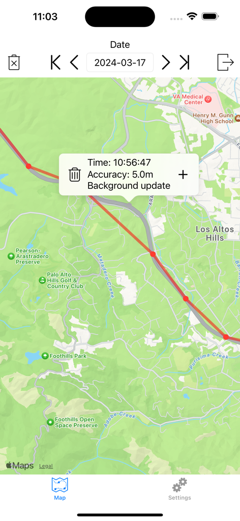DailyGPX - Interface do aplicativo DailyGPX exibindo uma trilha GPS em um mapa com um carimbo de data/hora de atualização em segundo plano