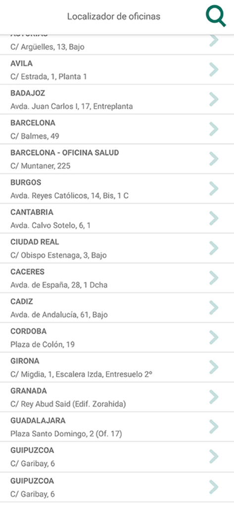 A mobile app screen showing a list of Caser insurance office locations with addresses in Spanish cities like Barcelona, Granada, and Cordoba.