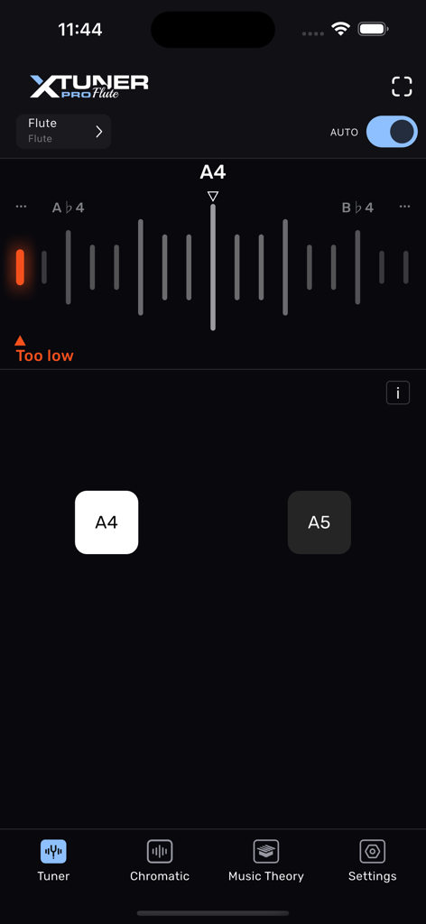 Flute Tuner – XTuner PRO - Interface of the Flute Tuner XTuner PRO app showing automatic pitch detection for note A4 with a too low indicator
