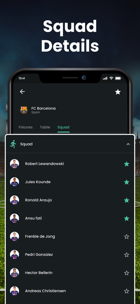 Mobile app interface showing the FC Barcelona soccer squad details including a list of players like Robert Lewandowski and Pedri Gonzalez.