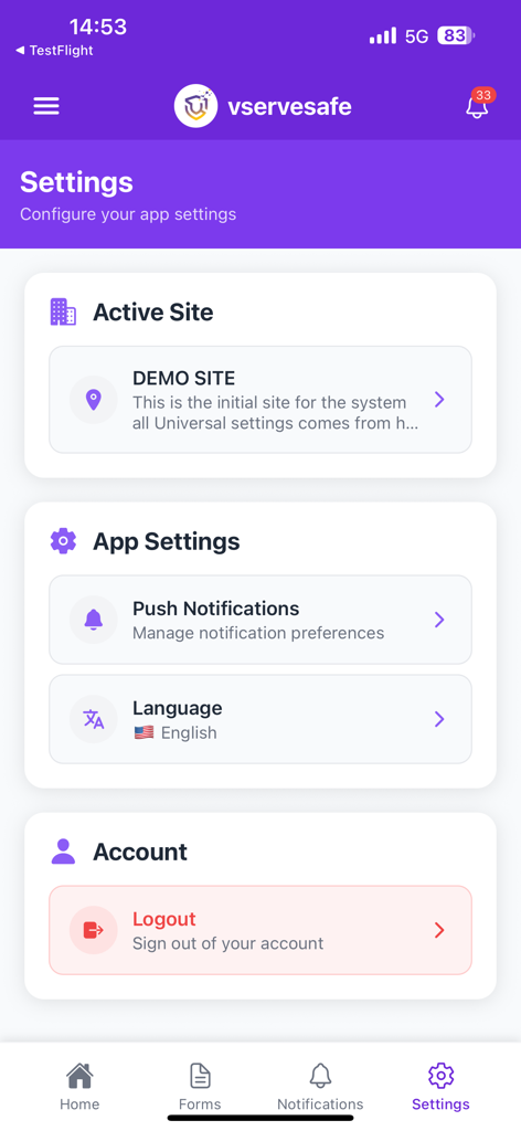 Einstellungsbildschirm der Vservesafe for Compliance App mit Website-Konfiguration, Push-Benachrichtigungen und Sprachauswahl