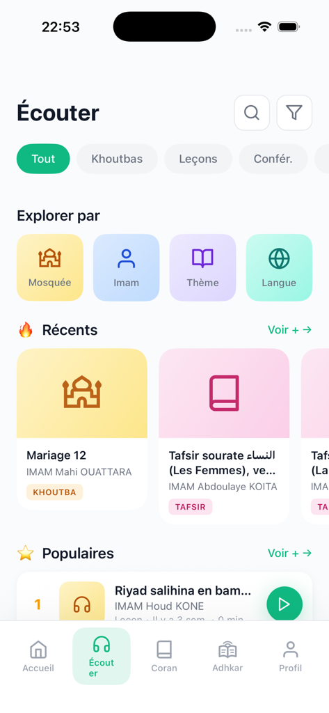 DeenCast - DeenCast app listen screen showing categories for Islamic sermons, lessons, and conferences in French.